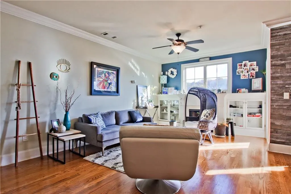 857 Perennial Drive, Sandy Springs, Georgia 30328, 3 Bedrooms Bedrooms, ,2 BathroomsBathrooms,Residential,Sold,857 Perennial Drive,6811358