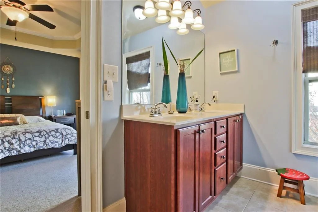 857 Perennial Drive, Sandy Springs, Georgia 30328, 3 Bedrooms Bedrooms, ,2 BathroomsBathrooms,Residential,Sold,857 Perennial Drive,6811358