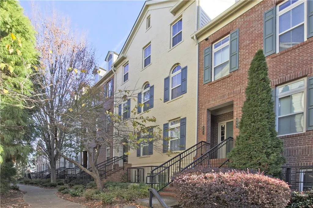 857 Perennial Drive, Sandy Springs, Georgia 30328, 3 Bedrooms Bedrooms, ,2 BathroomsBathrooms,Residential,Sold,857 Perennial Drive,6811358