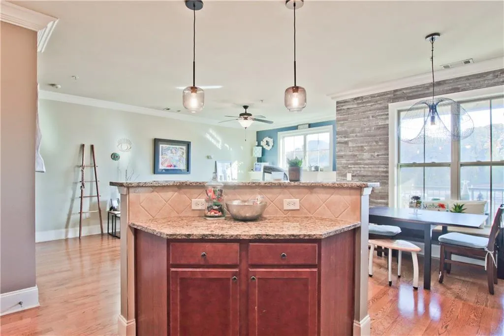 857 Perennial Drive, Sandy Springs, Georgia 30328, 3 Bedrooms Bedrooms, ,2 BathroomsBathrooms,Residential,Sold,857 Perennial Drive,6811358