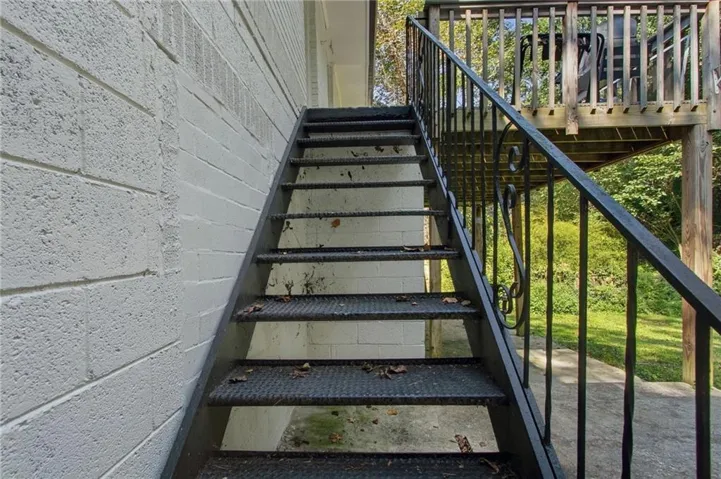 1170