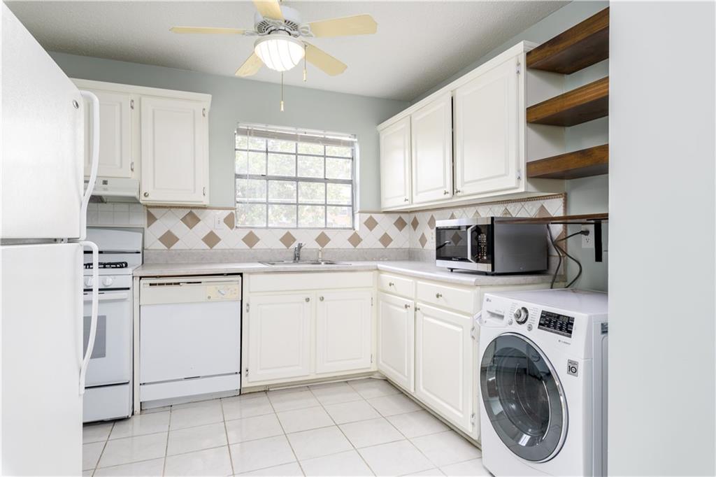 5631 Kingsport Drive, Atlanta, Georgia 30342, 2 Bedrooms Bedrooms, ,1 BathroomBathrooms,Residential,Sold,5631 Kingsport Drive,7247151