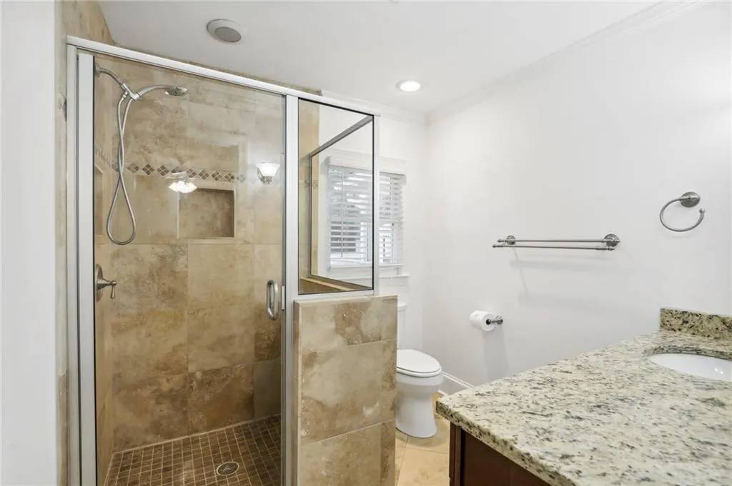 6425 N Hampton Drive, Sandy Springs, Georgia 30328, 4 Bedrooms Bedrooms, ,2 BathroomsBathrooms,Residential,Sold,6425 N Hampton Drive,7121664