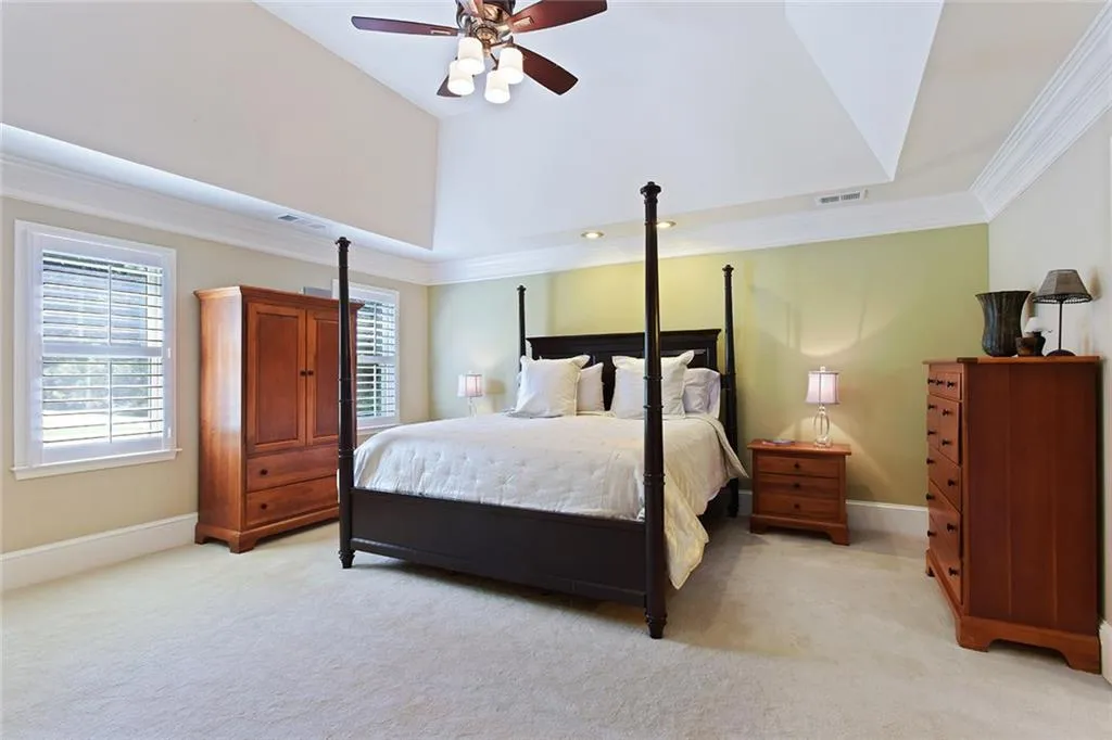 360 Spindle Court, Sandy Springs, Georgia 30350, 4 Bedrooms Bedrooms, ,3 BathroomsBathrooms,Residential,Sold,360 Spindle Court,5899817