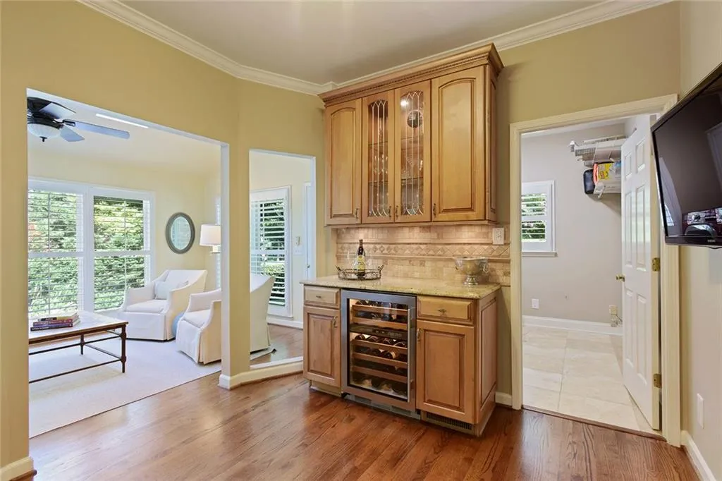 360 Spindle Court, Sandy Springs, Georgia 30350, 4 Bedrooms Bedrooms, ,3 BathroomsBathrooms,Residential,Sold,360 Spindle Court,5899817
