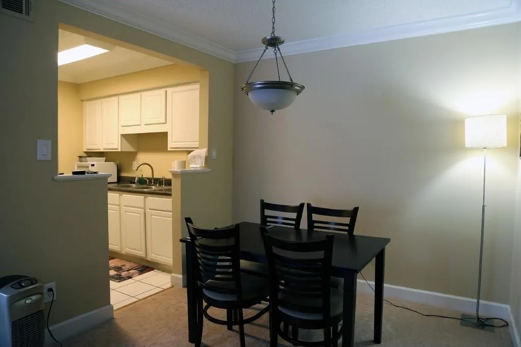 1306 Wingate Way, Atlanta, Georgia 30350, 2 Bedrooms Bedrooms, ,2 BathroomsBathrooms,Residential,Sold,1306 Wingate Way,6693982