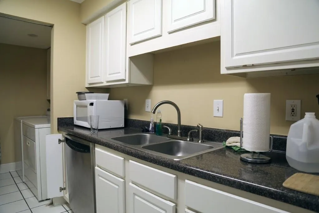 1306 Wingate Way, Atlanta, Georgia 30350, 2 Bedrooms Bedrooms, ,2 BathroomsBathrooms,Residential,Sold,1306 Wingate Way,6693982