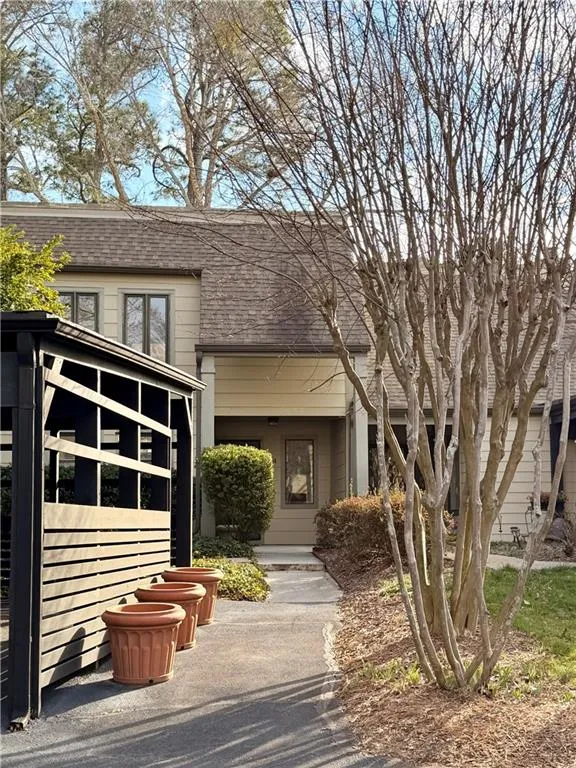 54 Forrest Place Ne, Atlanta, Georgia 30328, 2 Bedrooms Bedrooms, ,2 BathroomsBathrooms,Residential,Sold,54 Forrest Place Ne,7709987