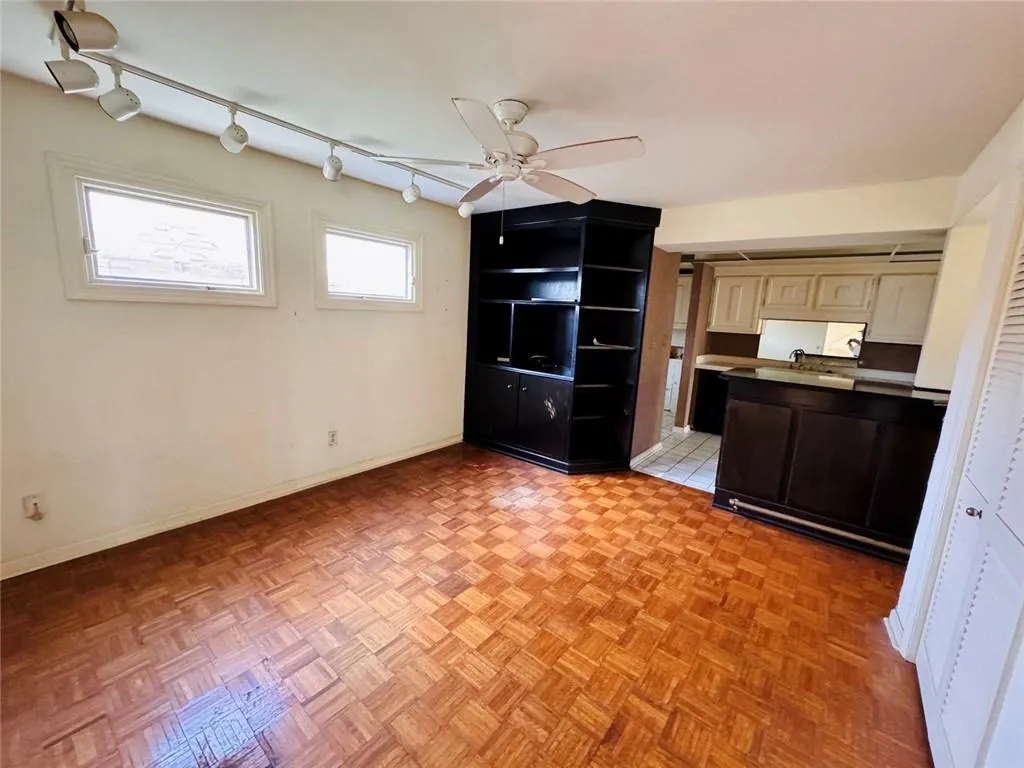 54 Forrest Place Ne, Atlanta, Georgia 30328, 2 Bedrooms Bedrooms, ,2 BathroomsBathrooms,Residential,Sold,54 Forrest Place Ne,7709987