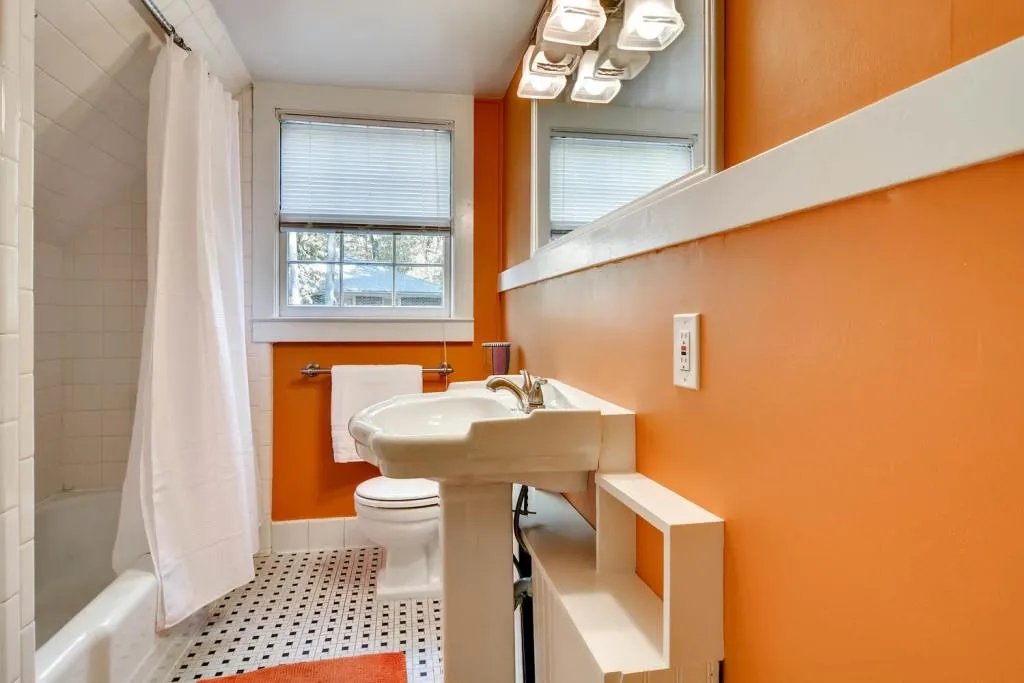 430 Hilderbrand Drive, Sandy Springs, Georgia 30328, 5 Bedrooms Bedrooms, ,2 BathroomsBathrooms,Residential,Sold,430 Hilderbrand Drive,5766933