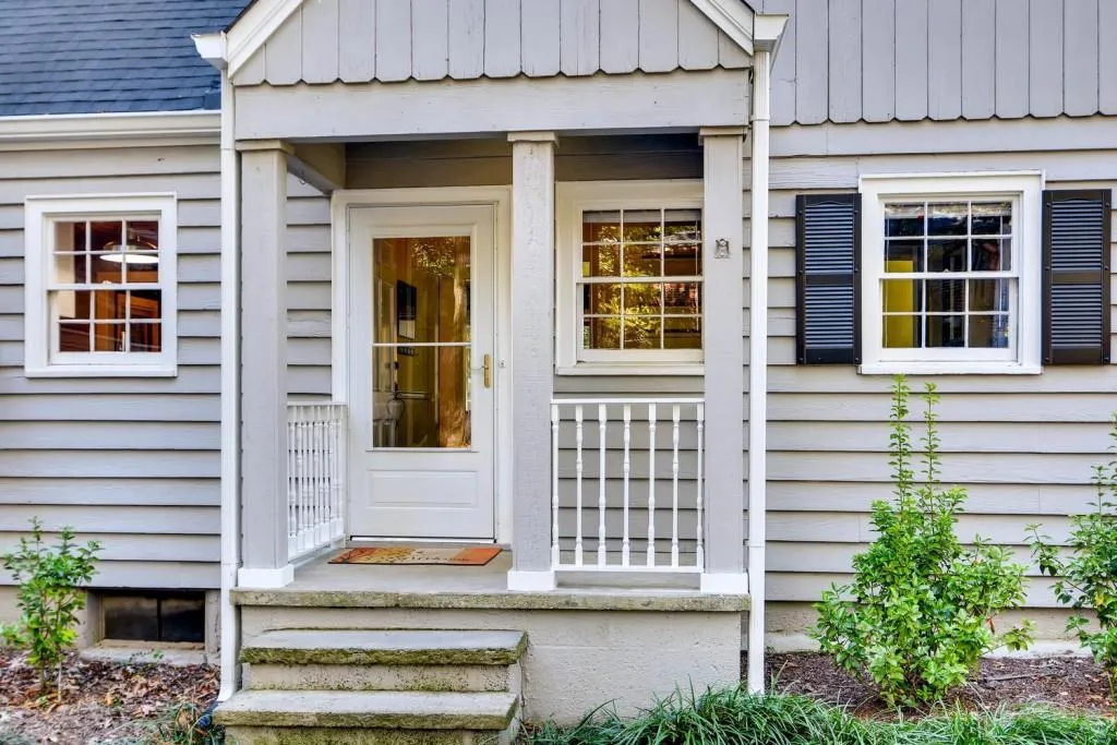 430 Hilderbrand Drive, Sandy Springs, Georgia 30328, 5 Bedrooms Bedrooms, ,2 BathroomsBathrooms,Residential,Sold,430 Hilderbrand Drive,5766933