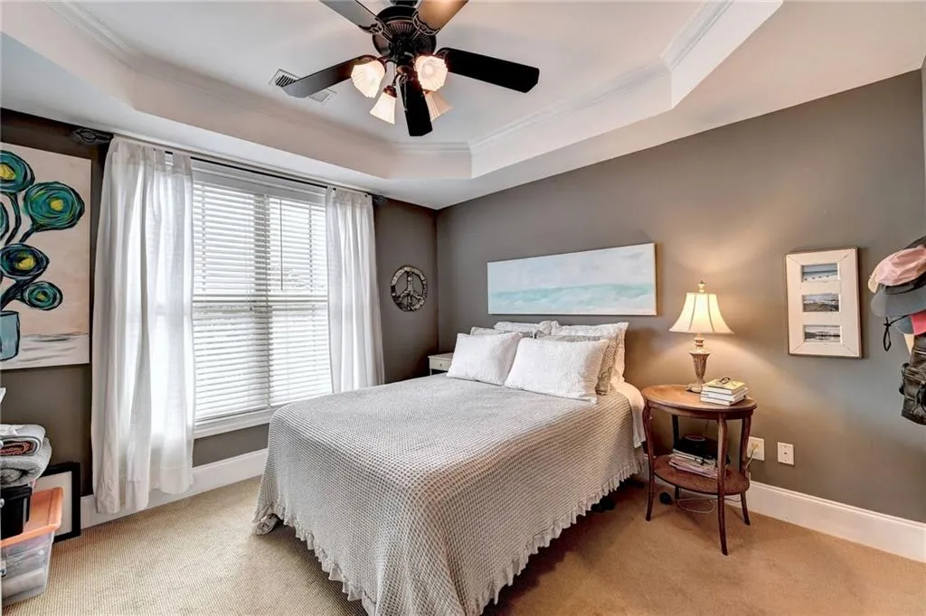 303 Le Gran Bend, Atlanta, Georgia 30328, 2 Bedrooms Bedrooms, ,2 BathroomsBathrooms,Residential,Sold,303 Le Gran Bend,6947047