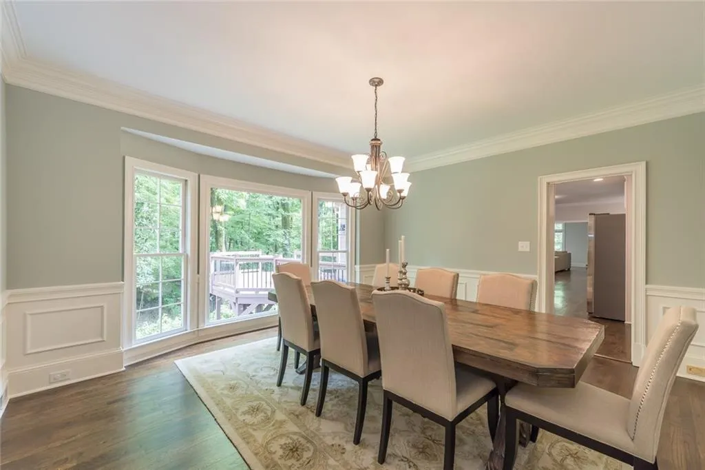 1565 Lazy River Lane, Sandy Springs, Georgia 30350, 5 Bedrooms Bedrooms, ,4 BathroomsBathrooms,Residential,Sold,1565 Lazy River Lane,6973060