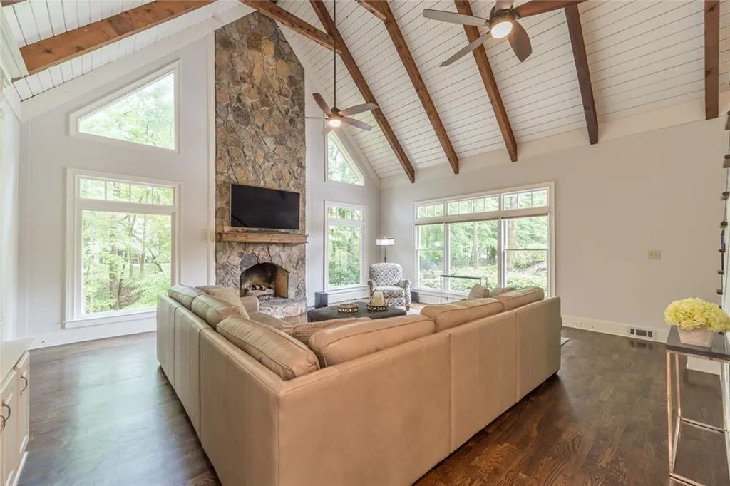 1565 Lazy River Lane, Sandy Springs, Georgia 30350, 5 Bedrooms Bedrooms, ,4 BathroomsBathrooms,Residential,Sold,1565 Lazy River Lane,6973060