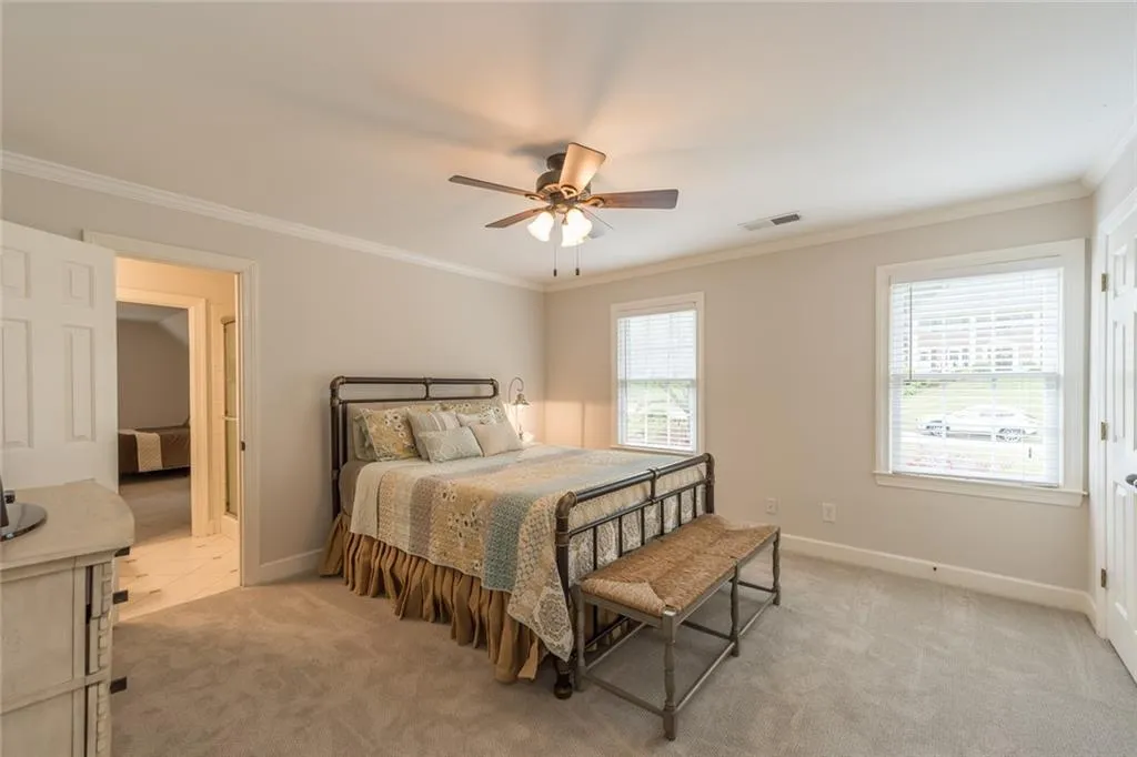 1565 Lazy River Lane, Sandy Springs, Georgia 30350, 5 Bedrooms Bedrooms, ,4 BathroomsBathrooms,Residential,Sold,1565 Lazy River Lane,6973060