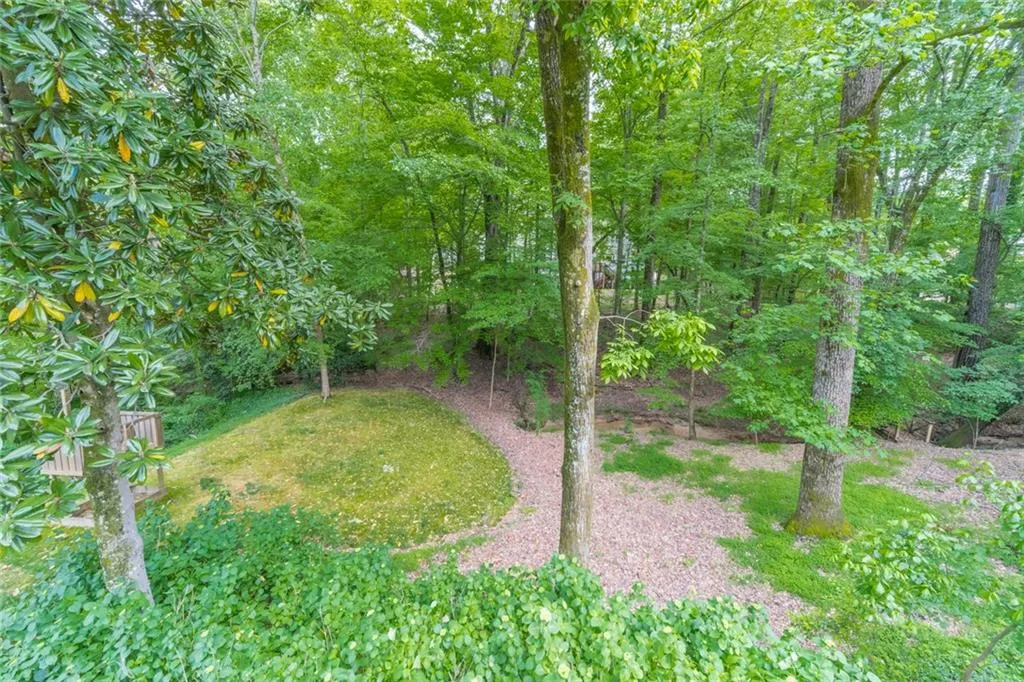 1565 Lazy River Lane, Sandy Springs, Georgia 30350, 5 Bedrooms Bedrooms, ,4 BathroomsBathrooms,Residential,Sold,1565 Lazy River Lane,6973060