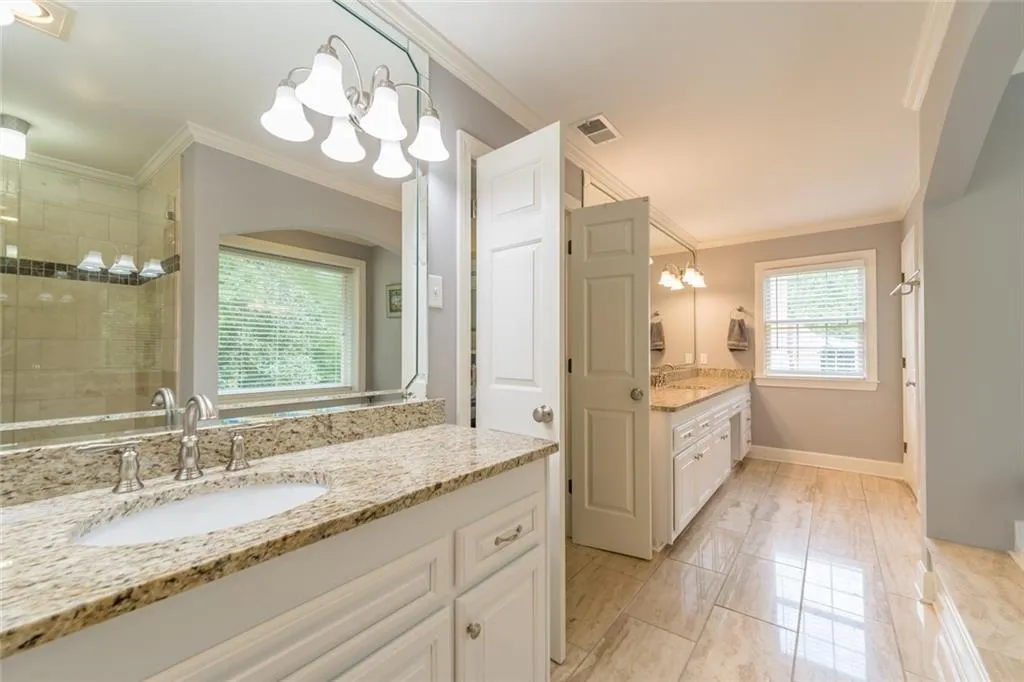 1565 Lazy River Lane, Sandy Springs, Georgia 30350, 5 Bedrooms Bedrooms, ,4 BathroomsBathrooms,Residential,Sold,1565 Lazy River Lane,6973060