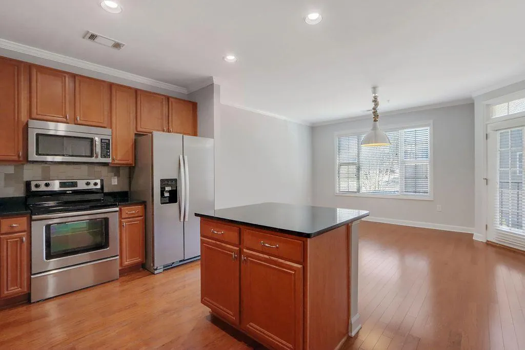 7265 Glisten Avenue Unit 122, Atlanta, Georgia 30328, 1 Bedroom Bedrooms, ,1 BathroomBathrooms,Residential,Sold,7265 Glisten Avenue Unit 122,7334481