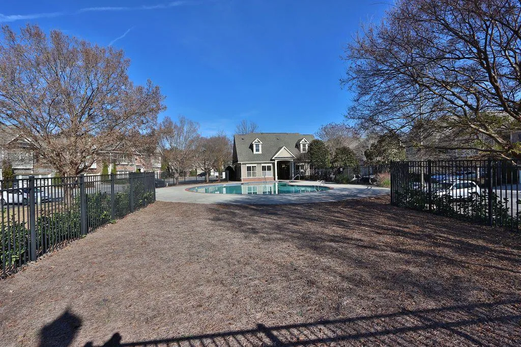 7265 Glisten Avenue Unit 122, Atlanta, Georgia 30328, 1 Bedroom Bedrooms, ,1 BathroomBathrooms,Residential,Sold,7265 Glisten Avenue Unit 122,7334481