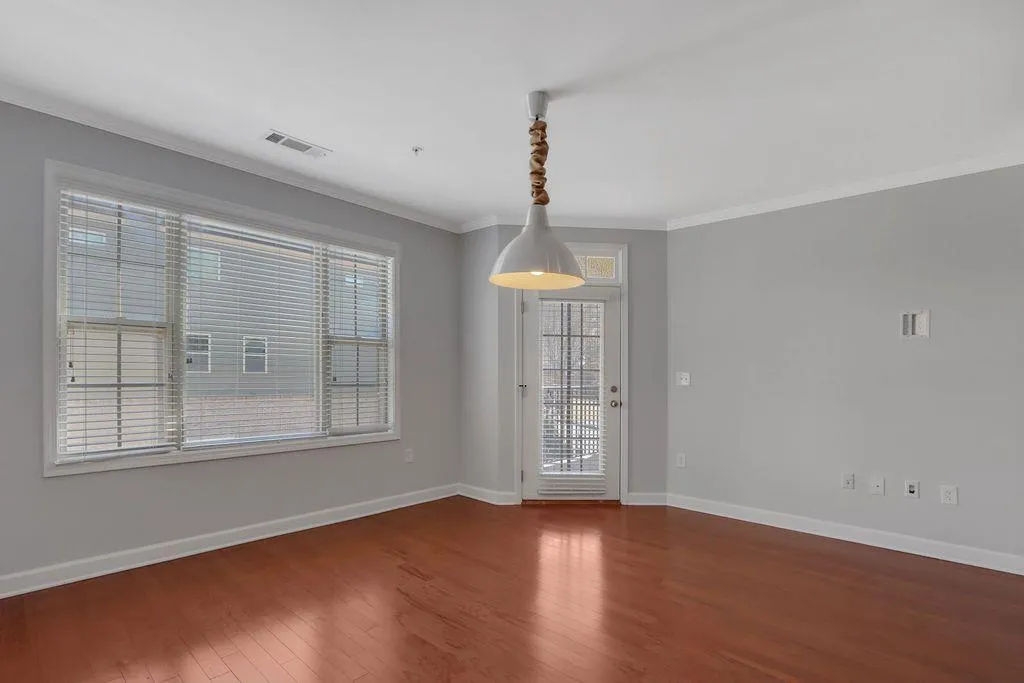 7265 Glisten Avenue Unit 122, Atlanta, Georgia 30328, 1 Bedroom Bedrooms, ,1 BathroomBathrooms,Residential,Sold,7265 Glisten Avenue Unit 122,7334481