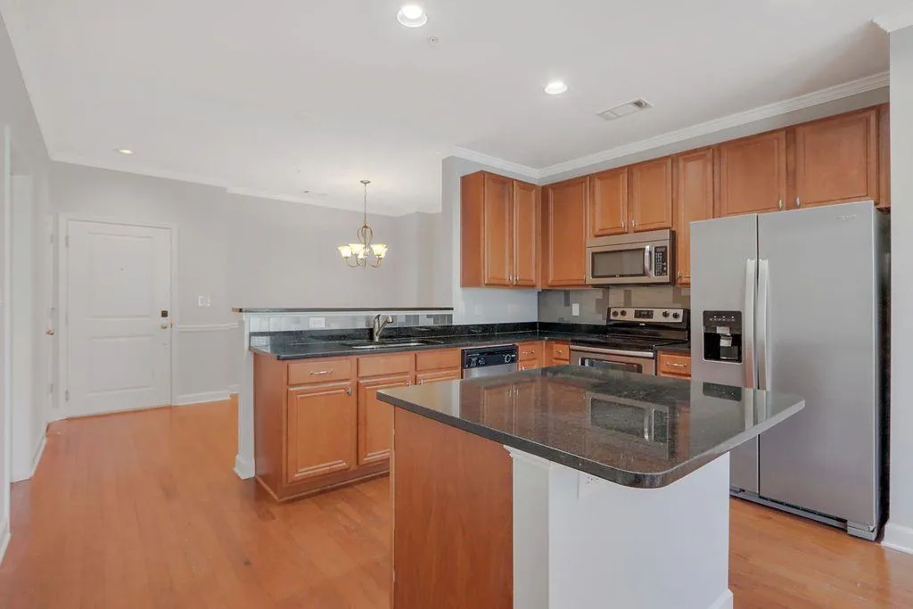 7265 Glisten Avenue Unit 122, Atlanta, Georgia 30328, 1 Bedroom Bedrooms, ,1 BathroomBathrooms,Residential,Sold,7265 Glisten Avenue Unit 122,7334481