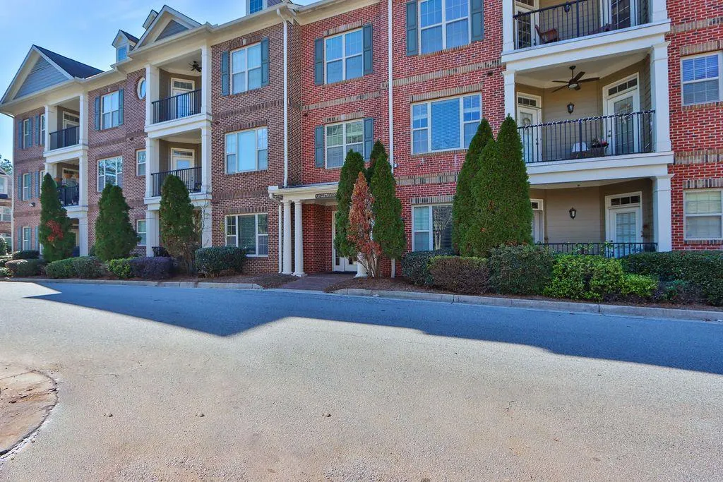 7265 Glisten Avenue Unit 122, Atlanta, Georgia 30328, 1 Bedroom Bedrooms, ,1 BathroomBathrooms,Residential,Sold,7265 Glisten Avenue Unit 122,7334481