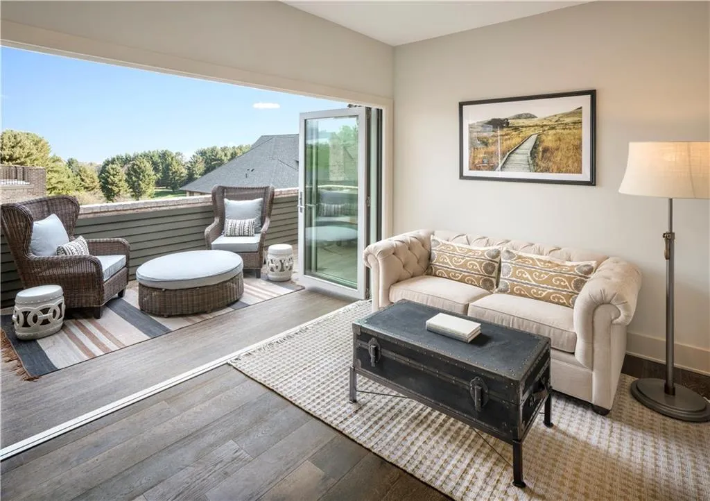 6629 Cadence Boulevard Unit 8, Sandy Springs, Georgia 30328, 2 Bedrooms Bedrooms, ,3 BathroomsBathrooms,Residential,Sold,6629 Cadence Boulevard Unit 8,6672746
