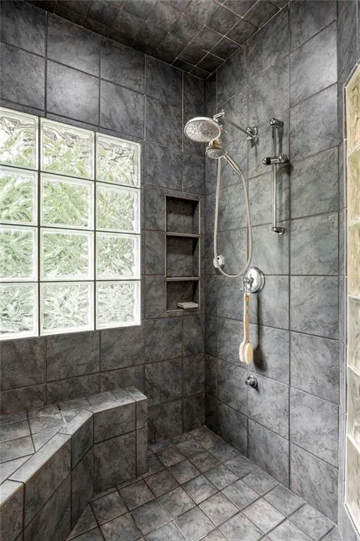 Primary Shower