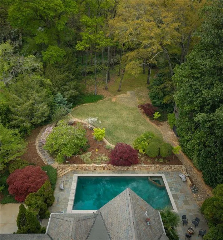 2950 Nancy Creek Road Nw, Atlanta, Georgia 30327, 4 Bedrooms Bedrooms, 0 ,5 BathroomsBathrooms,Residential,For Sale,2950 Nancy Creek Road Nw,7749019
