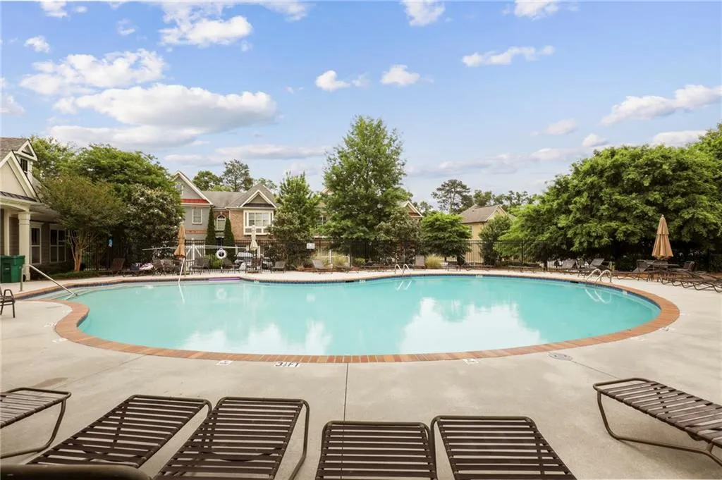 7265 Glisten Avenue Unit 120, Sandy Springs, Georgia 30328, 2 Bedrooms Bedrooms, ,2 BathroomsBathrooms,Residential,Sold,7265 Glisten Avenue Unit 120,6885977
