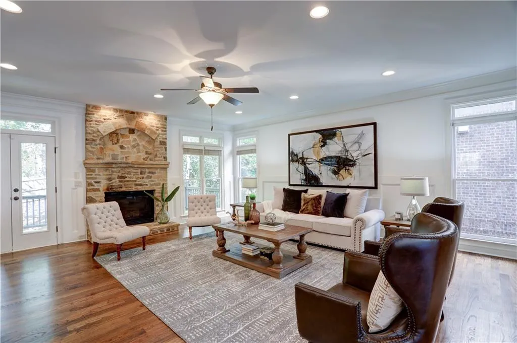 7975 Magnolia Square, Atlanta, Georgia 30350, 3 Bedrooms Bedrooms, ,3 BathroomsBathrooms,Residential,Sold,7975 Magnolia Square,6636778