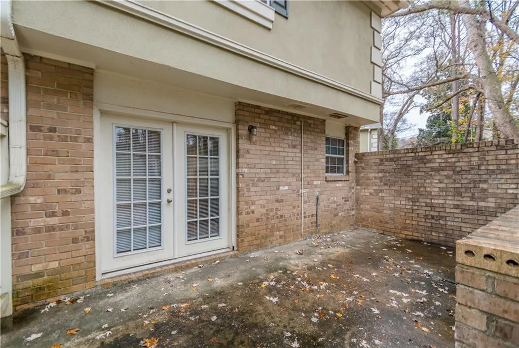 6900 Roswell Road Unit B1, Atlanta, Georgia 30328, 2 Bedrooms Bedrooms, ,2 BathroomsBathrooms,Residential,Sold,6900 Roswell Road Unit B1,5940216