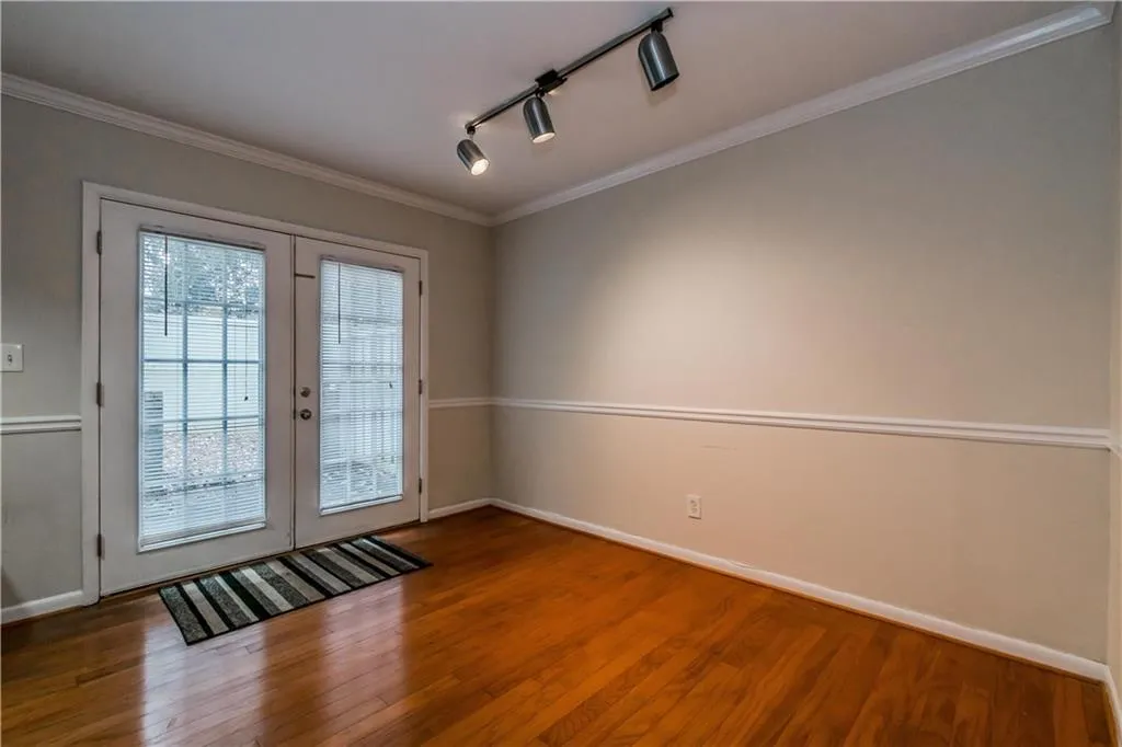 6900 Roswell Road Unit B1, Atlanta, Georgia 30328, 2 Bedrooms Bedrooms, ,2 BathroomsBathrooms,Residential,Sold,6900 Roswell Road Unit B1,5940216