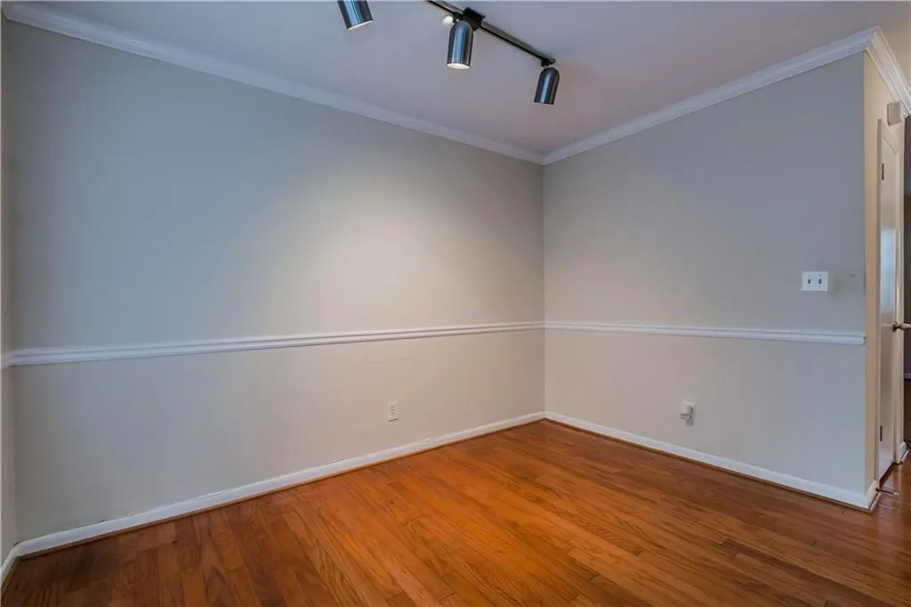 6900 Roswell Road Unit B1, Atlanta, Georgia 30328, 2 Bedrooms Bedrooms, ,2 BathroomsBathrooms,Residential,Sold,6900 Roswell Road Unit B1,5940216