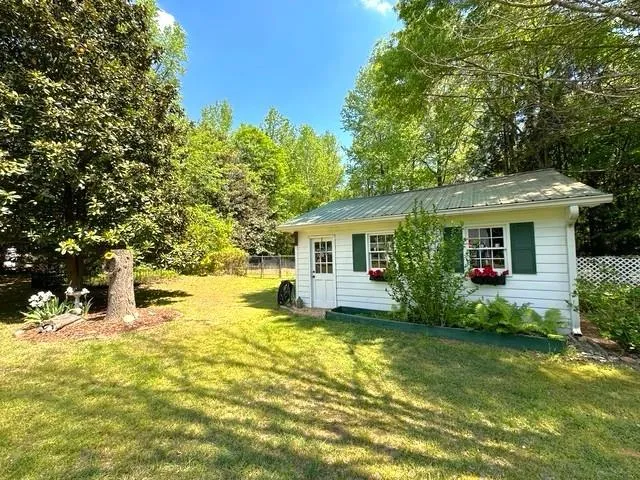 7635 Nesbit Ferry Road, Sandy Springs, Georgia 30350, 5 Bedrooms Bedrooms, ,4 BathroomsBathrooms,Residential,For Sale,7635 Nesbit Ferry Road,7752819