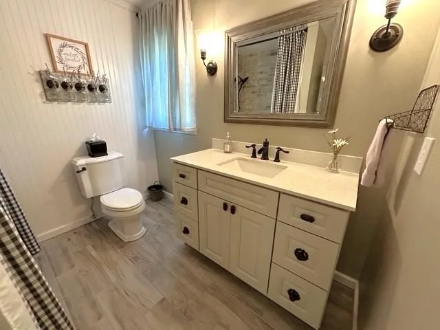 7635 Nesbit Ferry Road, Sandy Springs, Georgia 30350, 5 Bedrooms Bedrooms, ,4 BathroomsBathrooms,Residential,For Sale,7635 Nesbit Ferry Road,7752819