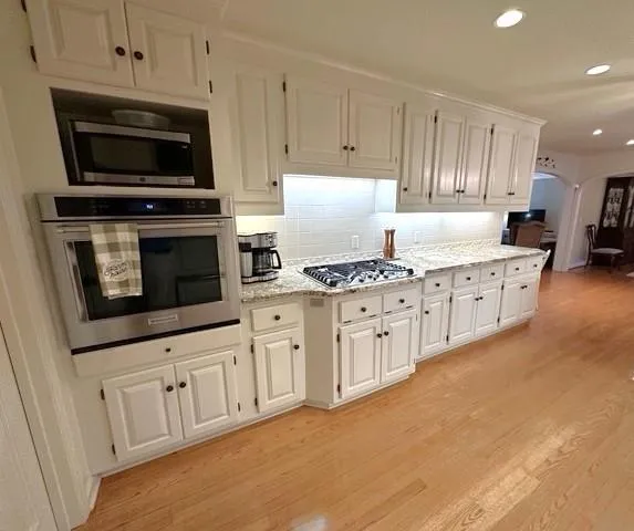 7635 Nesbit Ferry Road, Sandy Springs, Georgia 30350, 5 Bedrooms Bedrooms, ,4 BathroomsBathrooms,Residential,For Sale,7635 Nesbit Ferry Road,7752819