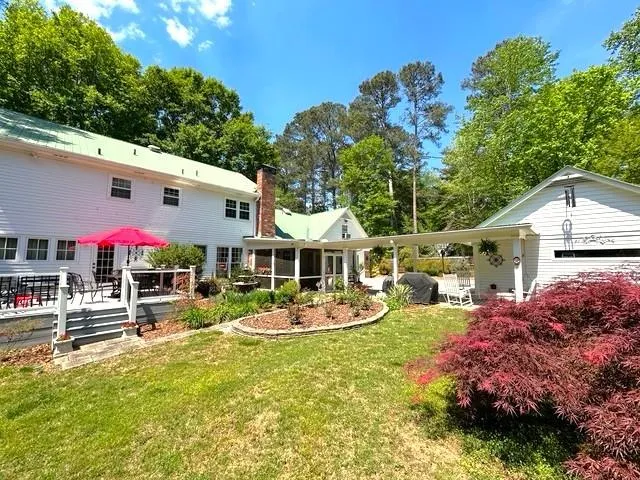 7635 Nesbit Ferry Road, Sandy Springs, Georgia 30350, 5 Bedrooms Bedrooms, ,4 BathroomsBathrooms,Residential,For Sale,7635 Nesbit Ferry Road,7752819