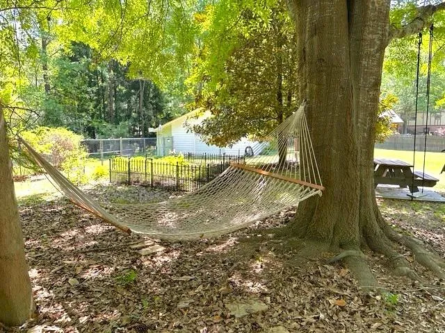 7635 Nesbit Ferry Road, Sandy Springs, Georgia 30350, 5 Bedrooms Bedrooms, ,4 BathroomsBathrooms,Residential,For Sale,7635 Nesbit Ferry Road,7752819