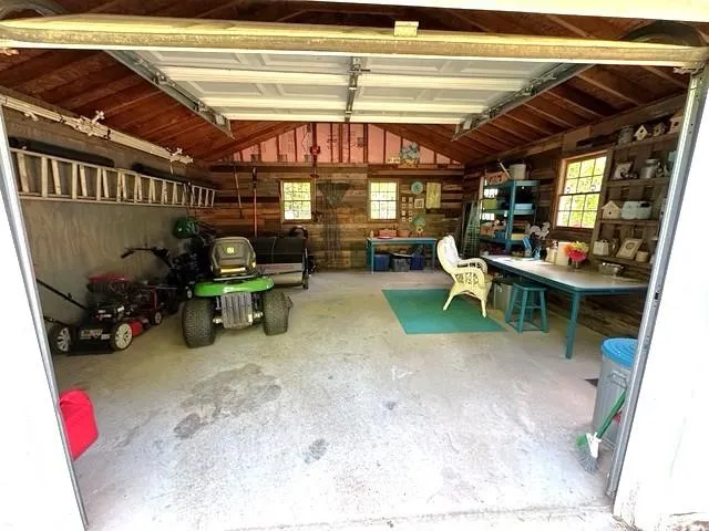 7635 Nesbit Ferry Road, Sandy Springs, Georgia 30350, 5 Bedrooms Bedrooms, ,4 BathroomsBathrooms,Residential,For Sale,7635 Nesbit Ferry Road,7752819