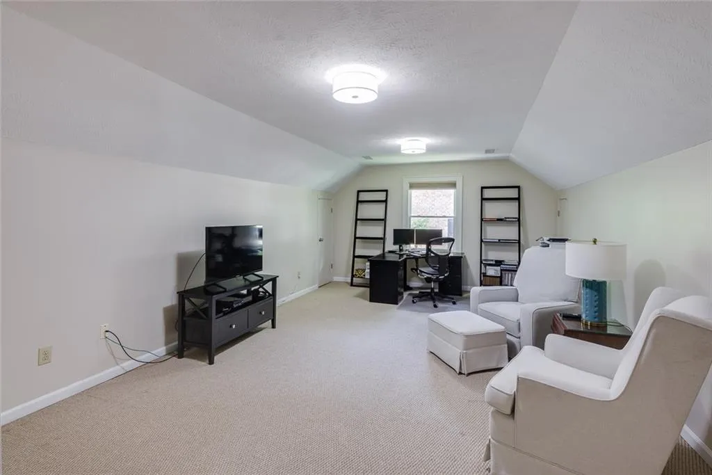 6835 Lisa Lane, Sandy Springs, Georgia 30338, 4 Bedrooms Bedrooms, ,2 BathroomsBathrooms,Residential,Sold,6835 Lisa Lane,7057780