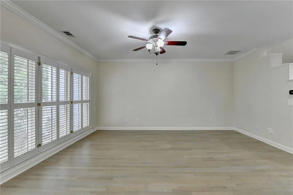 8605 Hope Mews Court, Sandy Springs, Georgia 30350, 2 Bedrooms Bedrooms, ,2 BathroomsBathrooms,Residential,Sold,8605 Hope Mews Court,7259281