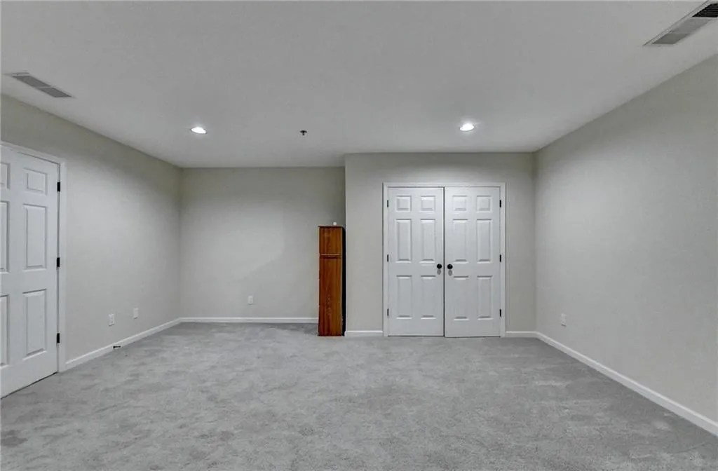 8605 Hope Mews Court, Sandy Springs, Georgia 30350, 2 Bedrooms Bedrooms, ,2 BathroomsBathrooms,Residential,Sold,8605 Hope Mews Court,7259281