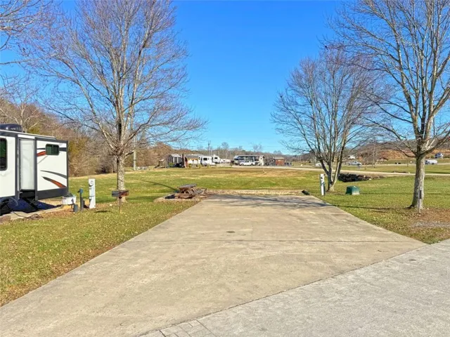 33 Mountain Meadows Circle, Morganton, Georgia 30560