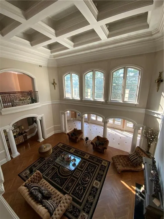 125 Wilderbluff Court, Sandy Springs, Georgia 30328, 6 Bedrooms Bedrooms, ,6 BathroomsBathrooms,Residential,Sold,125 Wilderbluff Court,6961101