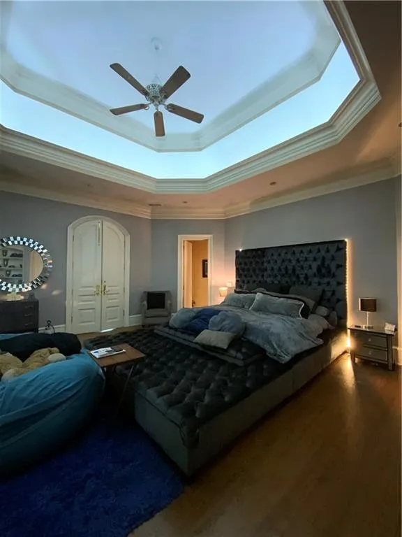 125 Wilderbluff Court, Sandy Springs, Georgia 30328, 6 Bedrooms Bedrooms, ,6 BathroomsBathrooms,Residential,Sold,125 Wilderbluff Court,6961101