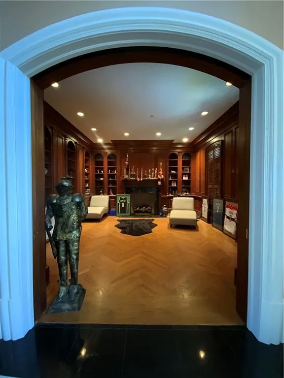 125 Wilderbluff Court, Sandy Springs, Georgia 30328, 6 Bedrooms Bedrooms, ,6 BathroomsBathrooms,Residential,Sold,125 Wilderbluff Court,6961101