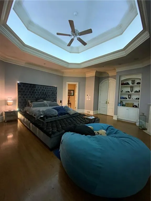 125 Wilderbluff Court, Sandy Springs, Georgia 30328, 6 Bedrooms Bedrooms, ,6 BathroomsBathrooms,Residential,Sold,125 Wilderbluff Court,6961101