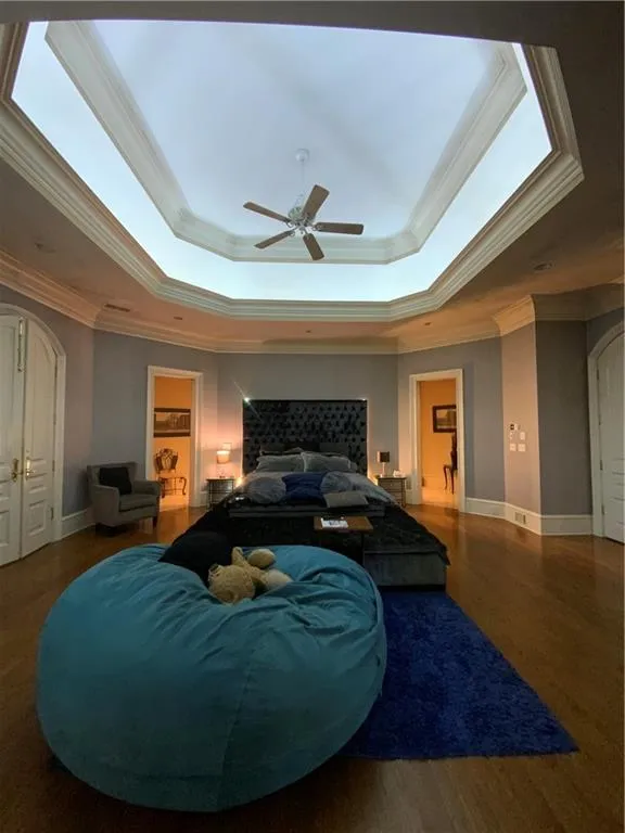 125 Wilderbluff Court, Sandy Springs, Georgia 30328, 6 Bedrooms Bedrooms, ,6 BathroomsBathrooms,Residential,Sold,125 Wilderbluff Court,6961101