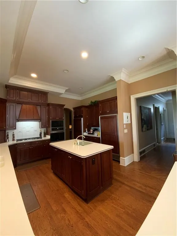 125 Wilderbluff Court, Sandy Springs, Georgia 30328, 6 Bedrooms Bedrooms, ,6 BathroomsBathrooms,Residential,Sold,125 Wilderbluff Court,6961101